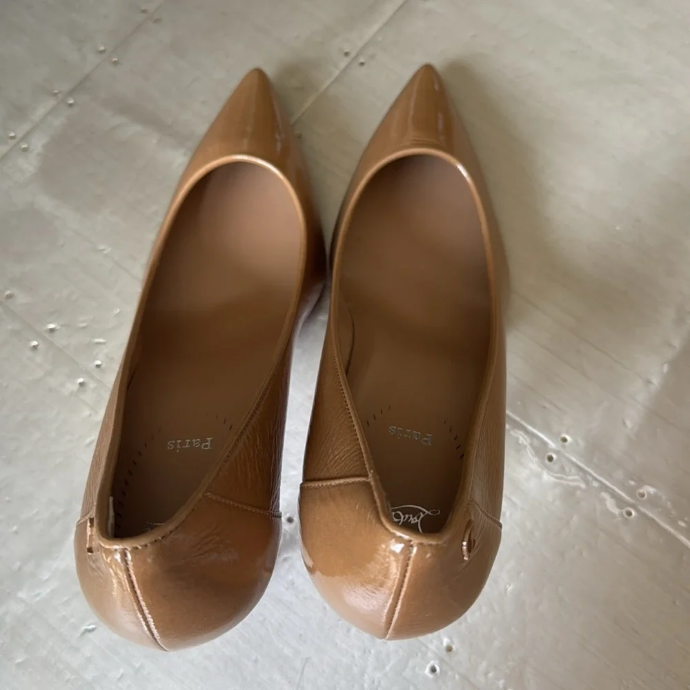 Christian Louboutin sporty Kate beige camel lionne stiletto sz 41